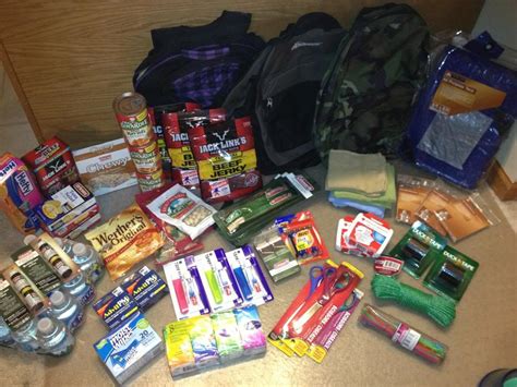 The Ideal Bug Out Bag Food List and Contents | Bug out bag essentials ...