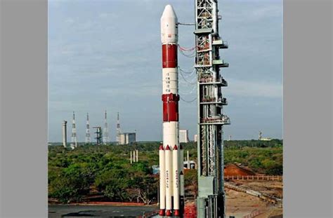 ISRO successfully launches 31 satellites in one go - APNLive