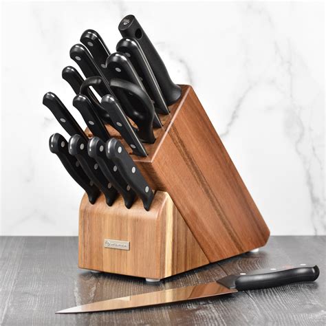 Wusthof Gourmet Chef's Knife - 6" – Cutlery and More