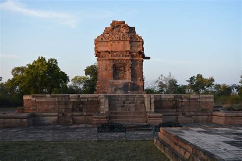 Hindu Temples of India: Dashavatara Temple, Deogarh – The Temple