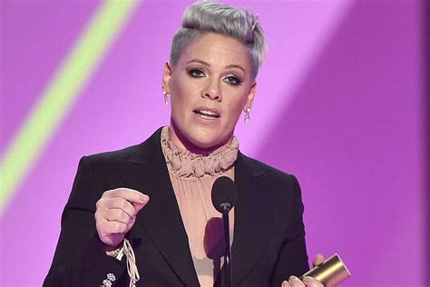 People's Choice Awards 2019: Pink Receives People's Champion Award