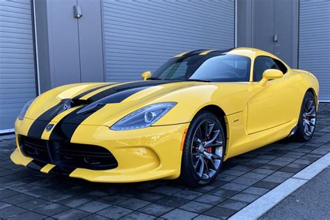 450-Mile 2013 SRT Viper GTS for sale on BaT Auctions - sold for ...