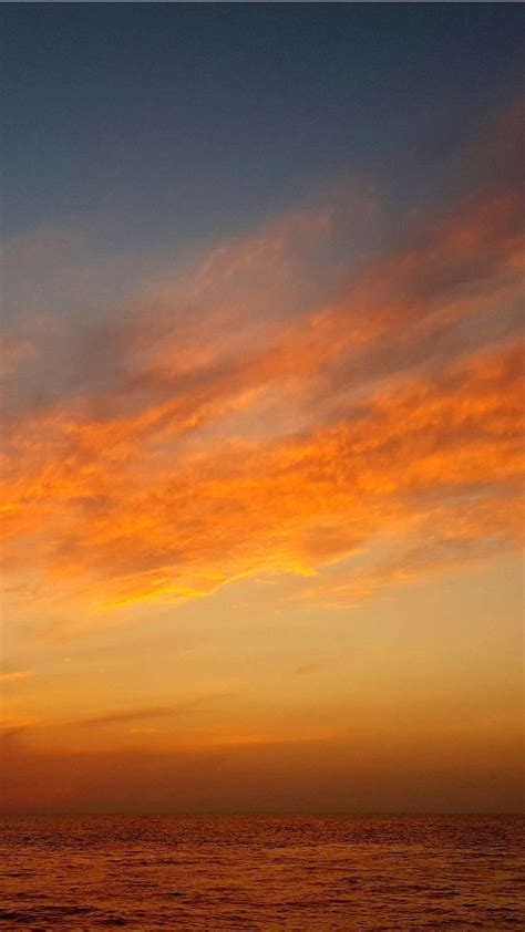 Sunset, orange sky, calm wallpaper | Orange sky, Sky aesthetic, Orange ...