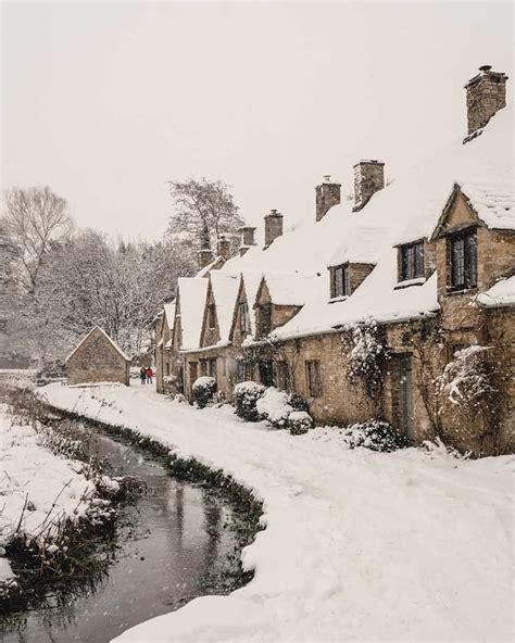 Winter Wonderland in the Cotswolds: English Villages covered in snow ...