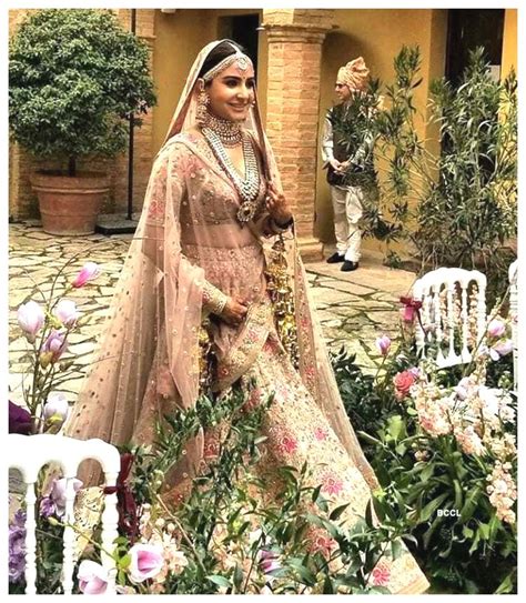 Anushka Sharma And Virat Kohli latest photos of wedding #virat_kohli ...