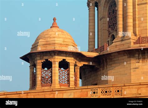 Architectural detail of the Rashtrapati Bhavan - president estate ...