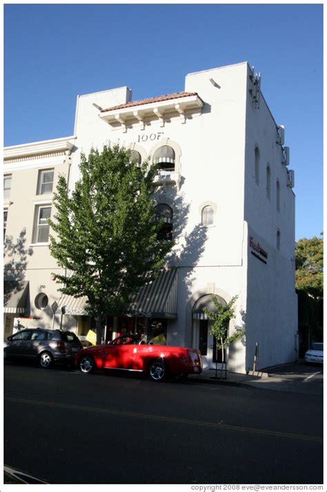 Downtown Healdsburg. (Photo ID 12802-healdsbu)