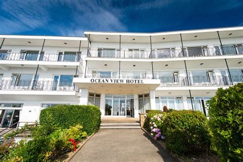 REVIEW: A very happy group holiday - Ocean View Hotel, Shanklin ...