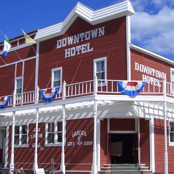 Downtown Hotel - Dawson City Yukon