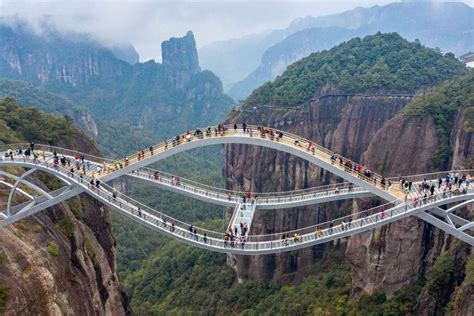 Made from transparent glass this double deck bridge in China looks so ...