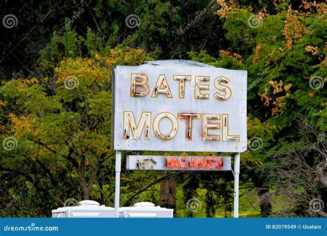 Bates Motel Sign editorial stock image. Image of movie - 82079549