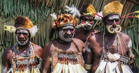 Inilah 5 Suku Di Papua Yang Terbesar dan Paling Banyak Warganya ...