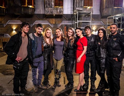 The 100 Cast - The 100 (TV Show) Photo (40201892) - Fanpop