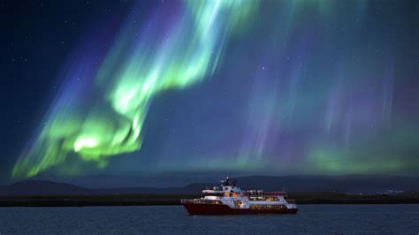 Northern Lights Cruise From Reykjavík - Iceland Tours