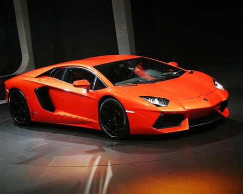 Lamborghini Aventador 2022 Orange