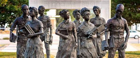 Little Rock Central High School National Historic – US Civil Rights Trail