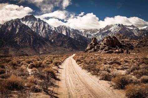 A dirt road to the Sierra Nevada Mountains | Etsy in 2021 | Sierra ...