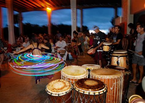 Siesta Key Drum Circle - The Cottages on the Key