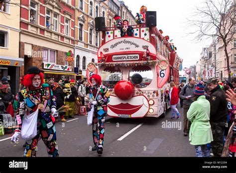 Germany, Cologne, carnival, carnival parade on Shrove Tuesday in the ...