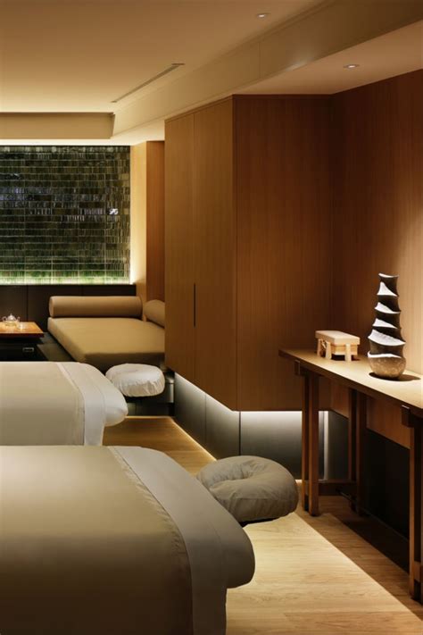 ROKU KYOTO, LXR Hotels & Resorts | Spa Design by BLINK | Home spa room ...