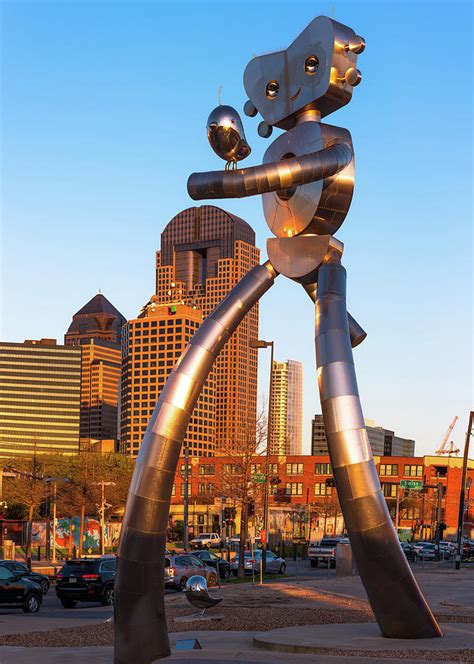 Dallas Texas Deep Ellum Traveling Man - Walking Tall Statue Photograph ...