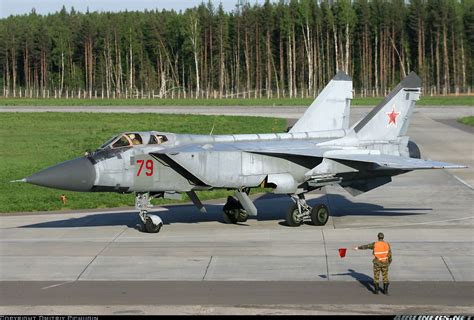 Photos: Mikoyan-Gurevich MiG-31 Aircraft Pictures | Aircraft, Russian ...