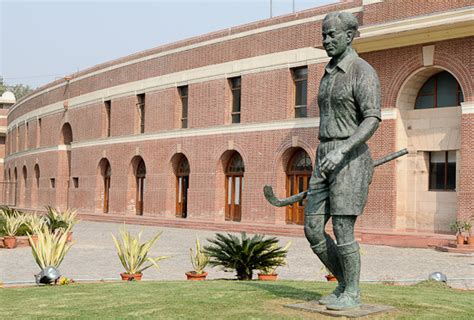 Major Dhyan Chand National Hockey Stadium - Statue at Entrance | HockeyGods