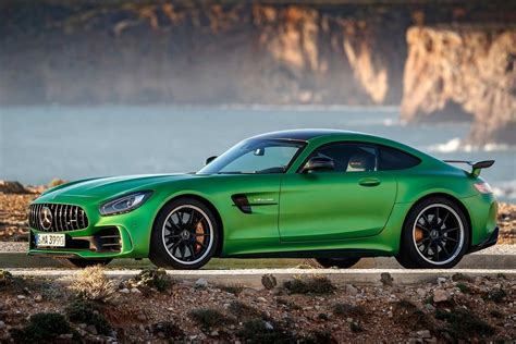 Mercedes-AMG GT R makes record at Buddh International Circuit - AUTOBICS