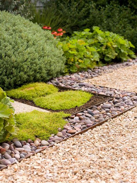 Garden Path Ideas: Gravel Walkways | Better Homes & Gardens