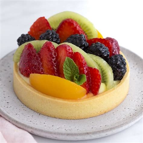 Fruit Tart - Preppy Kitchen