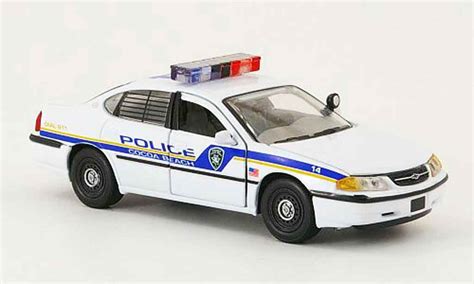 Diecast model cars Chevrolet Impala Police 1/43 Gearbox Police Cocoa ...