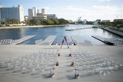 Tampa River Center Wedding | Jill & Mark | Carrie Wildes Photography