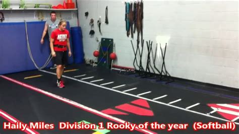 Plyometric Softball Athletes - YouTube