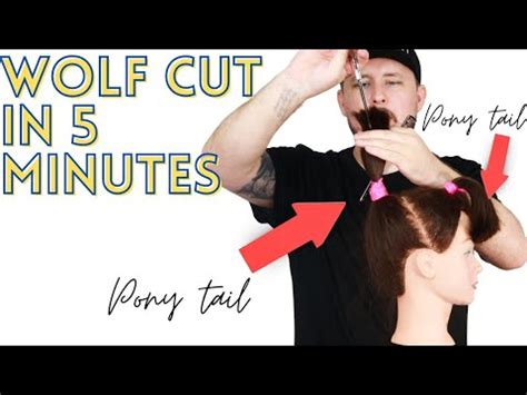 HOW TO CUT A WOLF CUT IN 5 MINUTES - TIKTOK HAIRCUT TREND - WOLF CUT ...