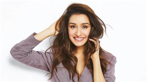 THIS IS HOW Shraddha Kapoor SURPISED everyone on the sets of Baaghi 3 ...