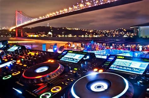 Istanbul Nightlife, Turkey | Istanbul Travel Guide