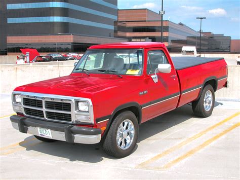 1992 Dodge RAM 250 - Information and photos - MOMENTcar