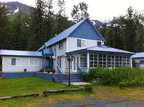 BROOKSIDE INN B & B - Updated August 2024 - 1465 Richardson Hwy, Valdez ...