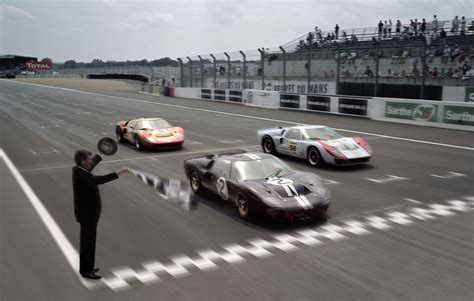 Ford Gt40 Le Mans 1966 - reviews, prices, ratings with various photos