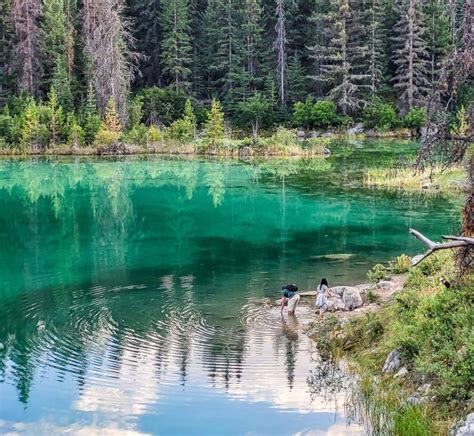 Valley of the Five Lakes Hike, Jasper | Hike Bike Travel