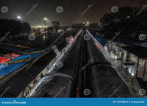 Old delhi station at night editorial stock image. Image of station ...