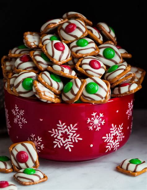 20+ Quick & Easy Christmas Treat Ideas - For Creative Juice