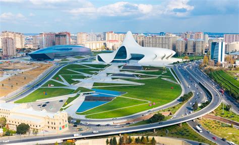 Best Places to Check Out in Baku, Azerbaijan