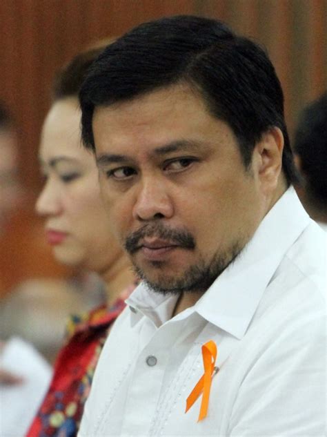 Jinggoy Estrada arrives at Sandiganbayan for bail hearing | Inquirer News