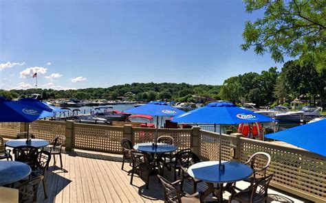 The Waterfront Restaurant Patio and Harbor View | Best family vacations ...