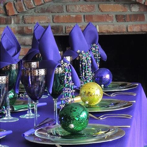 10 Fun Centerpiece Ideas for Your Mardi Gras Party