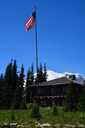 Sunrise Visitor Center (Mount Rainier National Park) - All You Need to ...