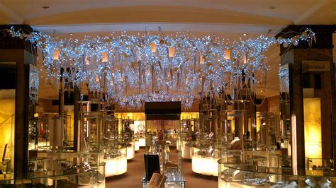 31 Best Pictures Harrods Christmas Decoration - Alex Wells Greco ...