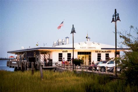 On the Water: Fleet Landing | Charleston SC | Charleston Magazine