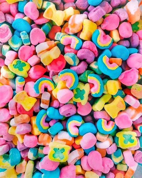 lucky charms marshmallows in 2020 | Aesthetic food, Photo wall collage ...